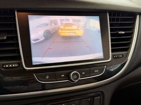 Used 2018 Buick Encore Preferred FWD image 18