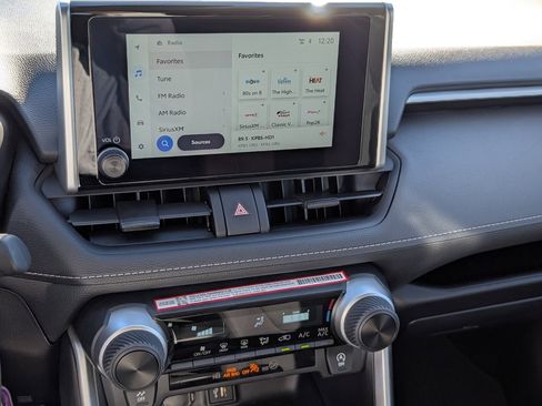 Used 2025 Toyota RAV4 LE image 16