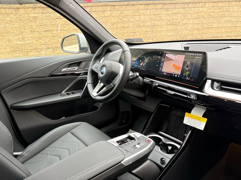 New 2026 BMW X1 xDrive28i w/ Convenience Package image 8