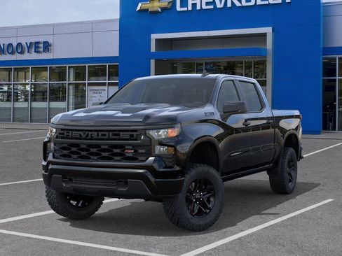 New 2026 Chevrolet Silverado 1500 Custom Trail Boss w/ Dark Appearance Package image 6