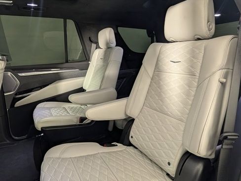 Certified 2025 Cadillac Escalade V image 7