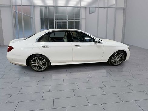 Used 2019 Mercedes-Benz E 450 4MATIC Sedan image 9