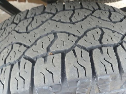 Used 2023 Ford Transit 250 Low Roof AWD w/ Exterior Upgrade Package image 31