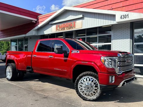 Used 2021 GMC Sierra 3500 Denali w/ Denali Ultimate Package AWD/4WD image 1