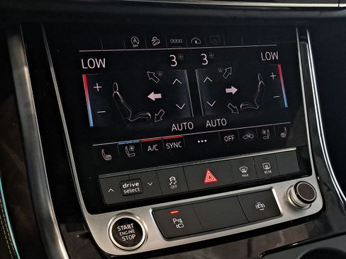Used 2023 Audi Q8 Premium Plus w/ Premium Plus Package AWD/4WD image 28