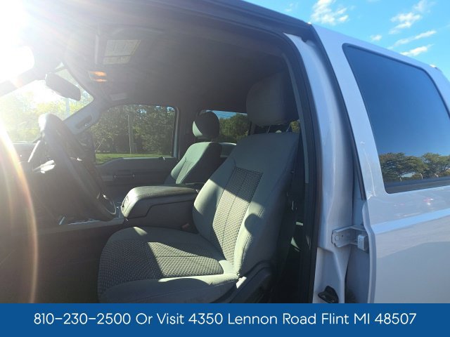 Used 2015 Ford F250 XLT w/ XLT Premium Package AWD/4WD image 13