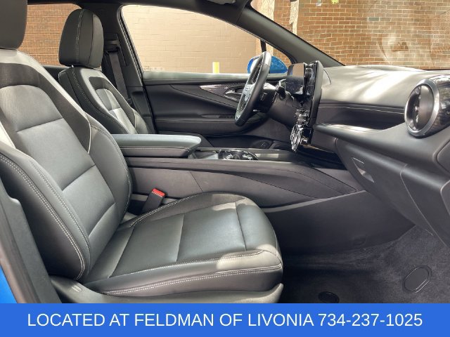 Used 2024 Chevrolet Blazer EV LT AWD/4WD image 27