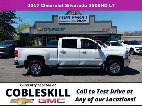 Used 2017 Chevrolet Silverado 3500 LT w/ LT Convenience Package AWD/4WD image 2