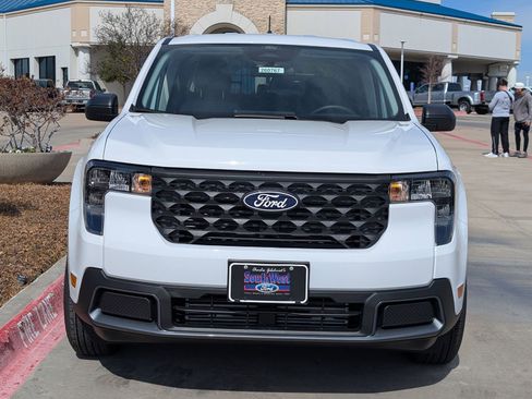 New 2026 Ford Maverick XLT image 5