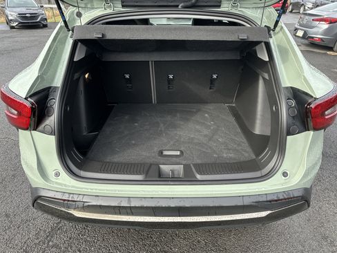 Used 2025 Chevrolet Trax ACTIV image 5