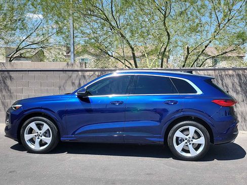 Used 2025 Audi Q5 Prestige AWD/4WD image 6
