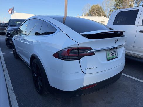 Used 2018 Tesla Model X 100D image 7