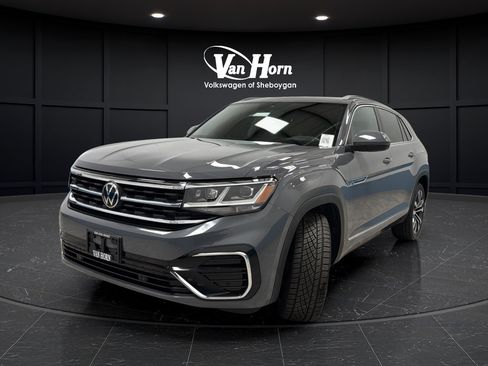 Used 2021 Volkswagen Atlas Cross Sport SEL R-Line w/ Luggage Net & Mats Package AWD/4WD image 3