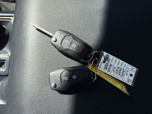 Used 2022 Ford F150 XLT w/ Equipment Group 301A Mid AWD/4WD image 31