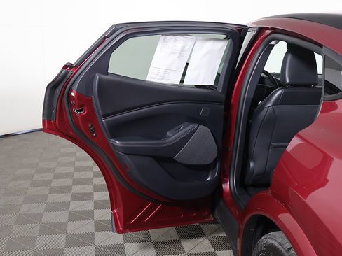 Used 2025 Ford Mustang Mach-E Premium AWD/4WD image 23