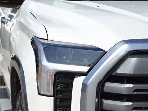 Used 2023 Toyota Tundra Limited w/ Power Package RWD image 5