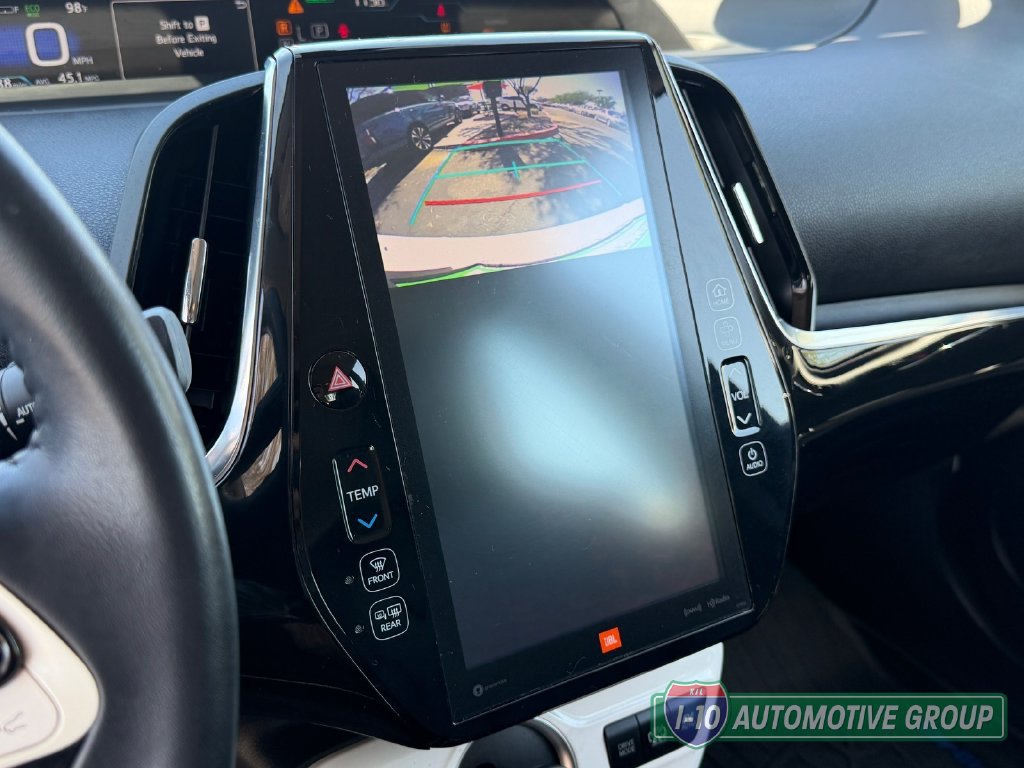 Used 2017 Toyota Prius Prime Advanced FWD image 24