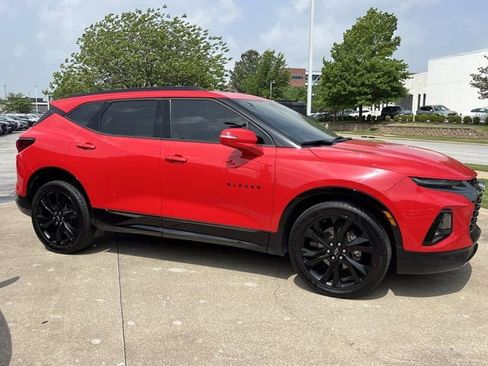 Used 2019 Chevrolet Blazer RS AWD/4WD image 2