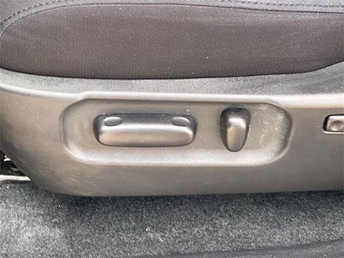 Certified 2023 Toyota Tacoma TRD Off-Road image 21