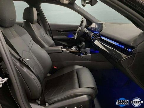 Used 2025 BMW 530i xDrive image 72