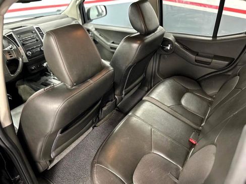 Used 2012 Nissan Xterra PRO-4X w/ Pro-4x Leather Pkg image 16