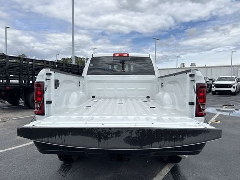 New 2026 RAM 2500 Tradesman AWD/4WD image 31