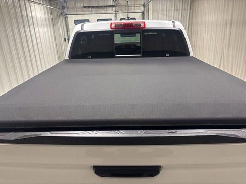 Used 2024 GMC Canyon AT4 w/ AT4 Premium Package image 27