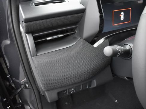 New 2026 Subaru Outback Limited image 9