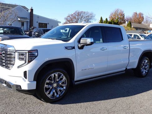 Used 2024 GMC Sierra 1500 Denali w/ Denali Reserve Package image 1