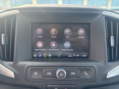 Used 2023 GMC Terrain SLE w/ Driver Convenience Package image 12