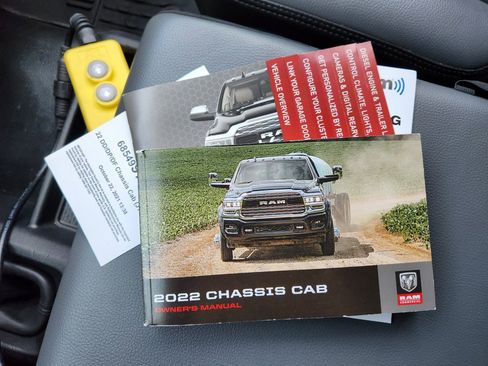 Used 2022 RAM 3500 Tradesman image 15