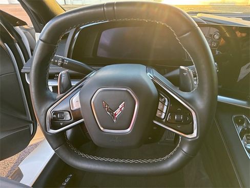 Used 2022 Chevrolet Corvette Stingray Preferred Conv w/ Z51 Performance Package image 9