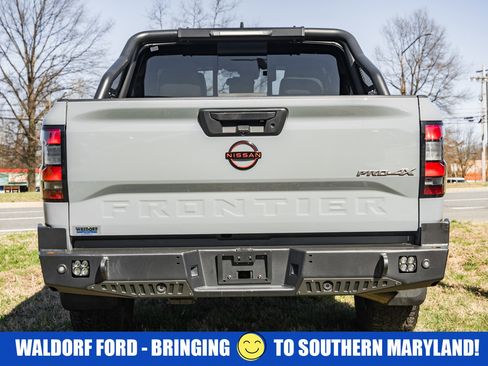 Used 2023 Nissan Frontier PRO-4X w/ Pro Convenience Package image 5