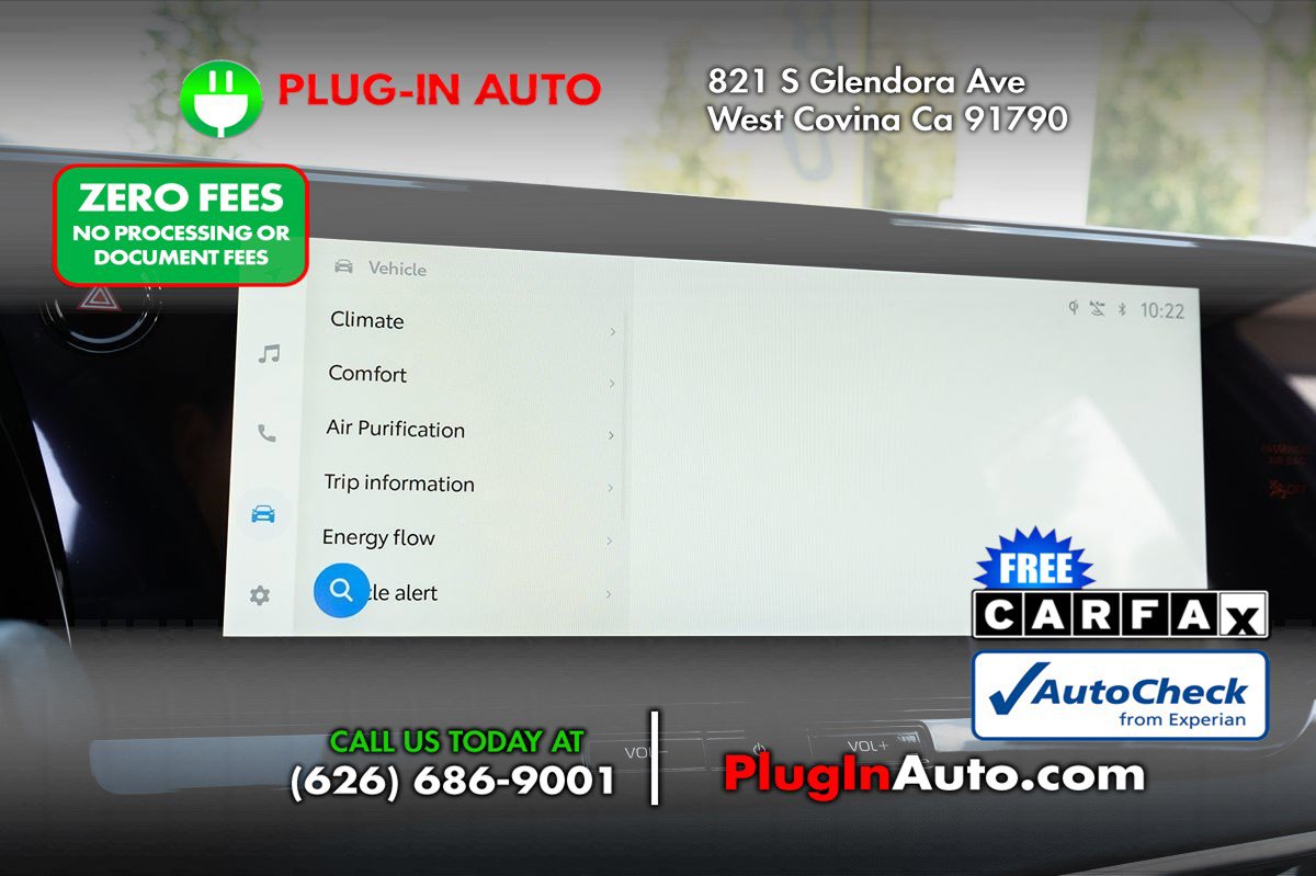 Used 2025 Toyota Mirai XLE RWD image 28