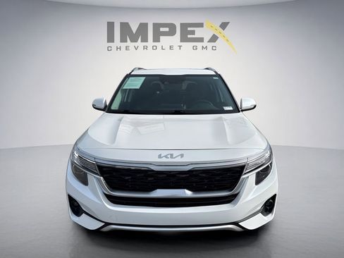 Used 2023 Kia Seltos EX AWD/4WD image 8