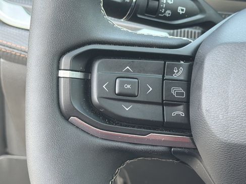 Used 2026 Jeep Cherokee Overland AWD/4WD image 15