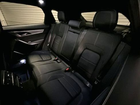 New 2026 Jaguar F-PACE R-Dynamic S image 9
