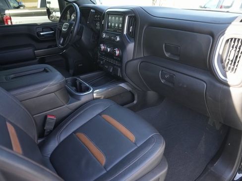 Used 2022 GMC Sierra 2500 AT4 w/ AT4 Preferred Package image 18