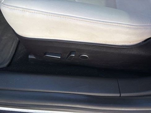 Used 2021 Tesla Model 3 Standard Range Plus image 10