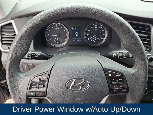 Used 2016 Hyundai Tucson SE w/ Option Group 02 FWD image 4