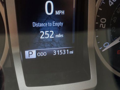 Used 2021 Toyota Tacoma SR5 image 23