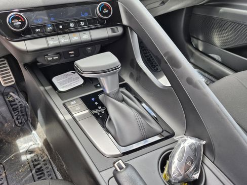New 2026 Hyundai Elantra Sport FWD image 26