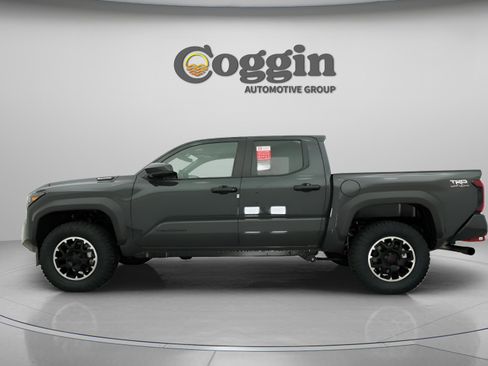 New 2026 Toyota Tacoma TRD Off-Road AWD/4WD image 6
