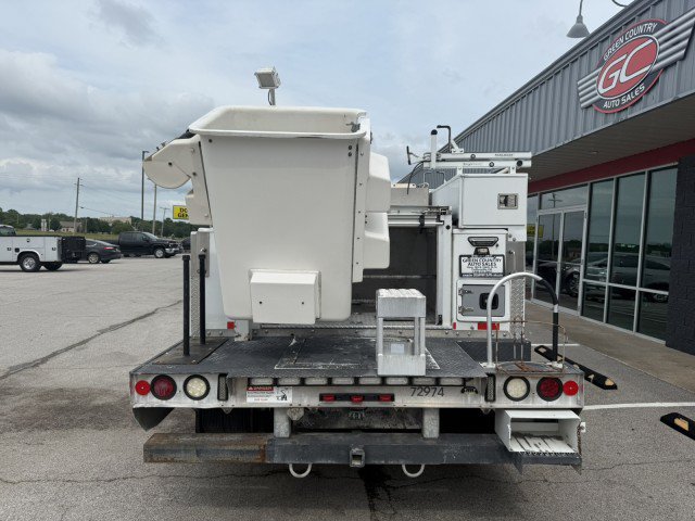 Used 2013 Ford F550 2WD Regular Cab Super Duty w/ Payload Upgrade Pkg image 11