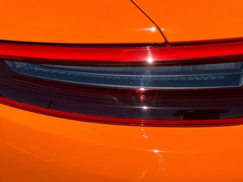 Used 2018 Porsche 911 Targa 4 GTS image 41