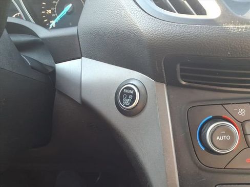 Used 2019 Ford Escape SE AWD/4WD image 22