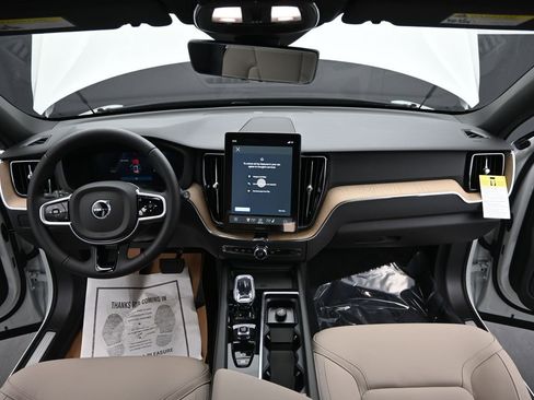 New 2026 Volvo XC60 T8 Core w/ Climate Package AWD/4WD image 23