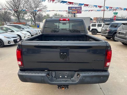 Used 2019 RAM 1500 Classic Warlock image 6