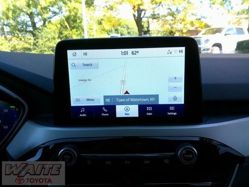 Used 2022 Ford Escape SEL w/ Technology Package image 15