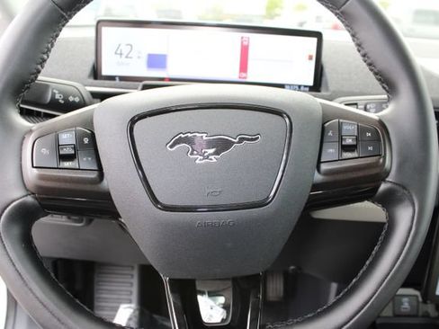 Used 2022 Ford Mustang Mach-E Premium AWD/4WD image 20